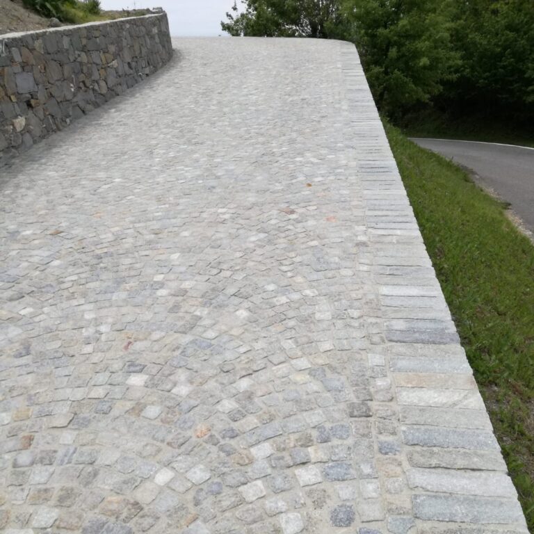 Pavimenti esterni con Pietre Edil Est